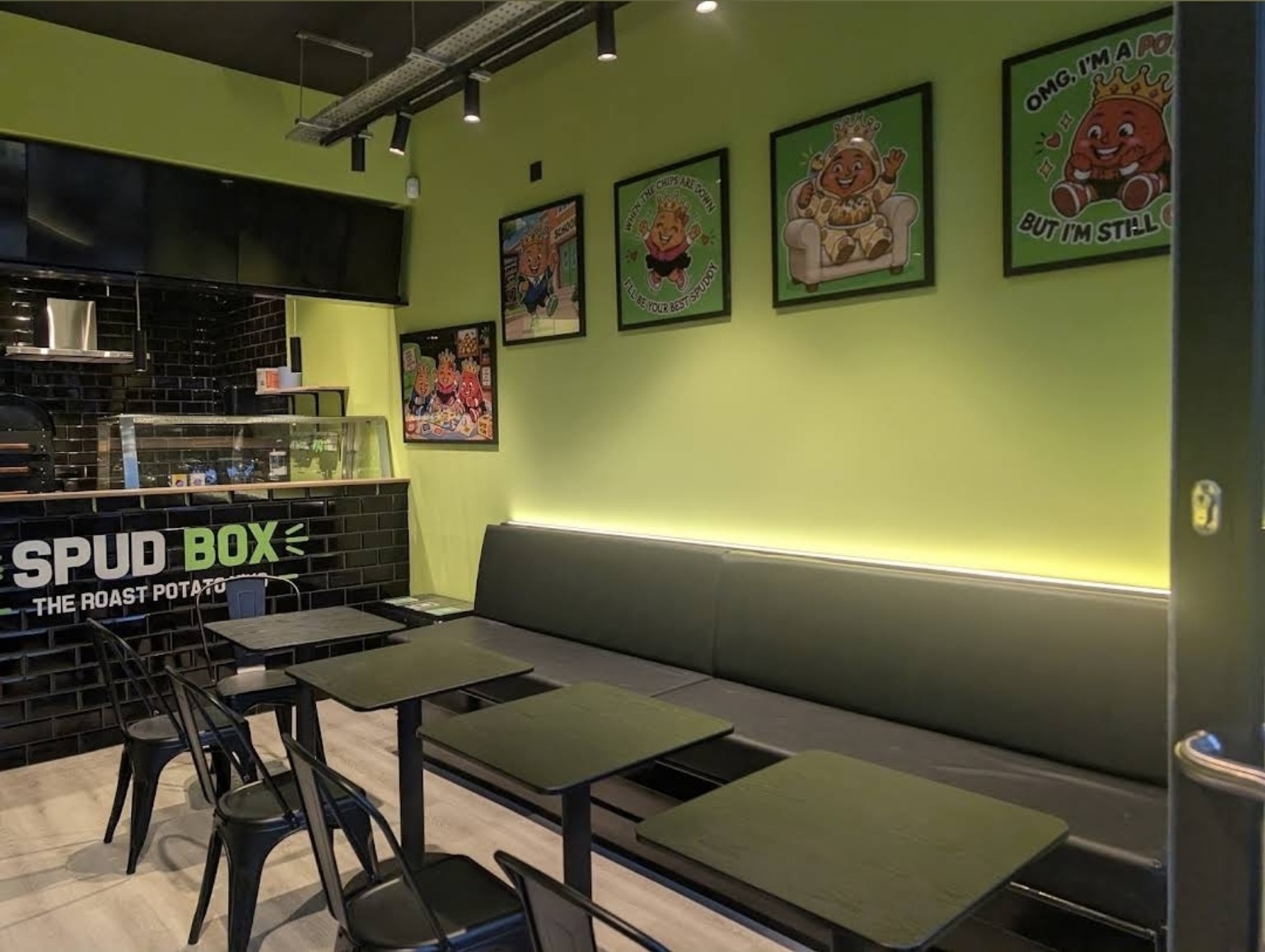 Seating inside Spud Box